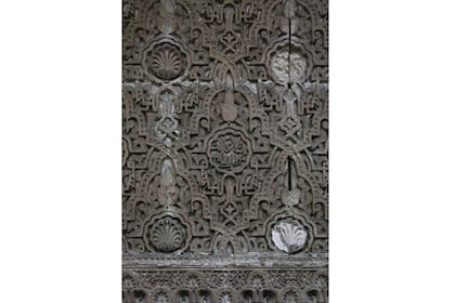 Peligra el exótico patio nazarí escondido en una casona de La Plata