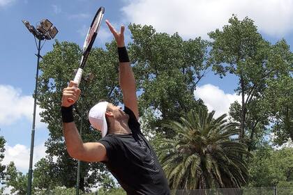 Pelota en el cielo, Del Potro prepara el golpe. A los 30 mira el tenis desde otra perspectiva.