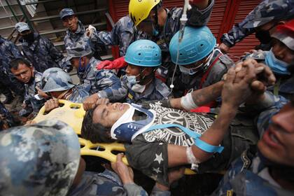 Pemba Lama fue rescatado cinco días después del terremoto