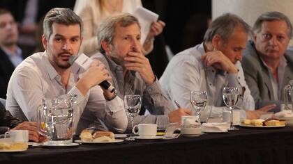 Peña, Frigerio, Baldassi y Aranguren, en el encuentro de Parque Norte