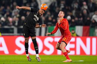 Penal fallado de Jonathan David le cuesta a la Juventus y empata 1-1 con el Lecce