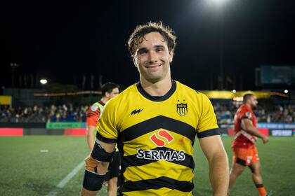 Peñarol sigue a paso firme y se mantiene como único líder del certamen