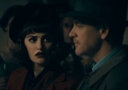 Penélope Cruz como Myrna Malloy, una detective brillante en un mundo dominado por hombres. “Nunca antes había interpretado a un personaje como ella”, contó la actriz