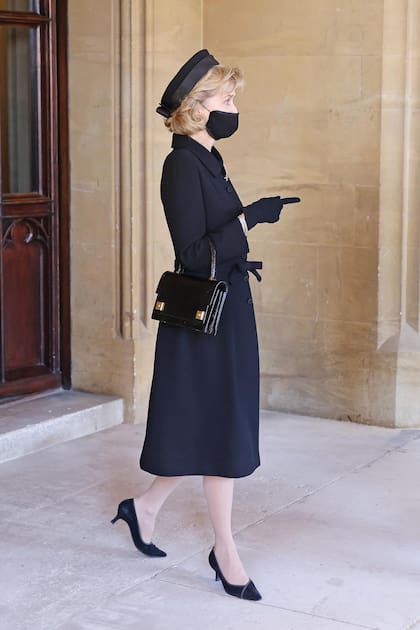 Penélope
Knatchbull, condesa Mountbatten de Burma
–gran amiga y prima del duque de Edimburgo–