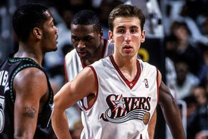 Pepe Sánchez integró la Generación Dorada del básquetbol nacional y fue campeón olímpico en Atenas 2004