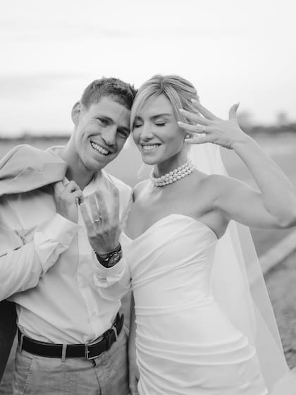 Peque y Eugenia muestran sus alianzas