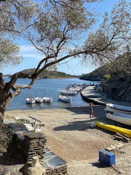 Pequeña playa próxima a la casa de Dalí.