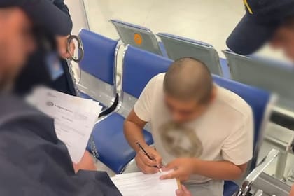 Pequeño J llegó a la Argentina