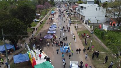 Peregrinación a pie a Luján , plaza Bujan , Moreno.