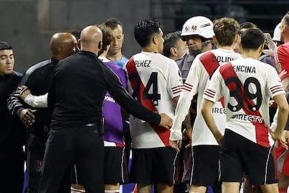 Pérez fue capitán en su último partido, el de fines de septiembre que resultó en eliminación frente a Palmeiras en los cuartos de final de la Copa Libertadores, en Brasil.