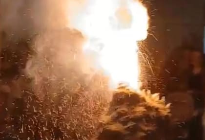 Pergamino: quisieron simular la erupción de un volcán para una feria de ciencias y explotó.