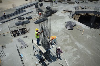 Permisos residenciales en Florida caen 2% en primer semestre 2025