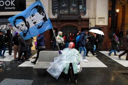 Las imágenes de Perón y Evita están siempre presentes en las manifestaciones de los argentinos.