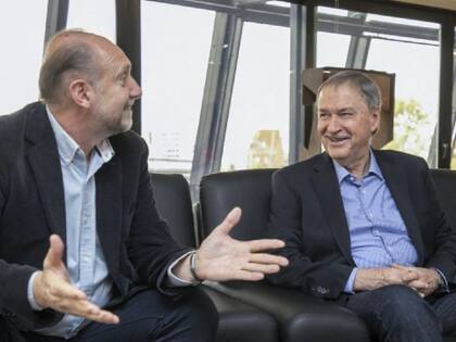 Perotti junto al gobernador de Córdoba, Juan Schiaretti