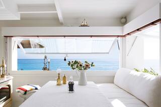 Guiños náuticos en un refugio de 48m2 en la costa de Liguria