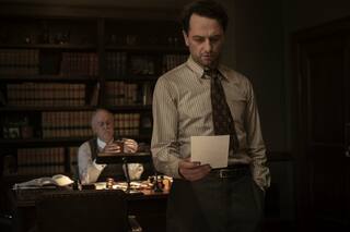 Perry Mason, la serie que reflexiona sobre un tiempo oscuro que parece repetirse