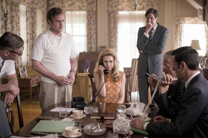 Perry interpretó a Ted Kennedy en The Kennedys: Decline and Fall