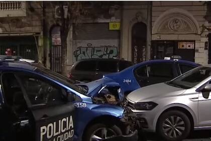 Persecución y choque en Balvanera, hay patrulleros de la ciudad involucrados