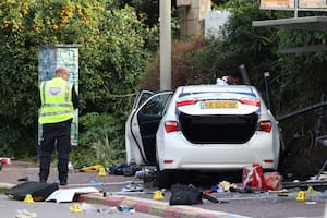 Atentado en Israel: una mujer murió y varias personas resultaron heridas luego de ser embestidas por dos autos