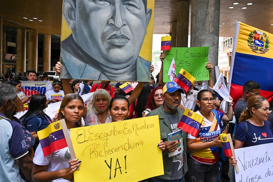 En una polémica iniciativa, Venezuela lleva a referéndum la disputa por un  territorio con Guyana - LA NACION