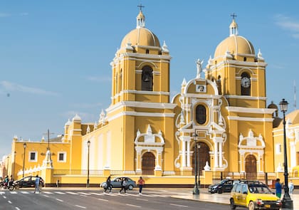 Perú arqueológico, catedral de Trujillio