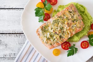 Pescado al horno con almendras