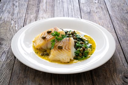 Pescados blancos como el bacalao son aliados de la salud cardiovascular