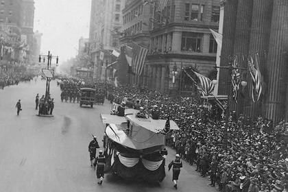 En 1918, en Filadelfia se autorizó un desfile que tuvo nefastas consecuencias sanitarias