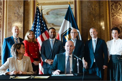 Pese a su afiliación republicana, Spencer Cox es reconocido por su apertura bipartidista