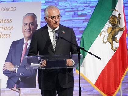 Pese a sus llamados a la desobediencia civil, Reza Pahlavi es visto con recelo por buena parte de los iraníes, dentro y fuera del país