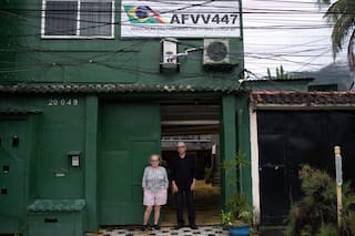 Pese al fallo de un tribunal en Francia, brasileños dicen que no se ha hecho justicia por la caída de un avión