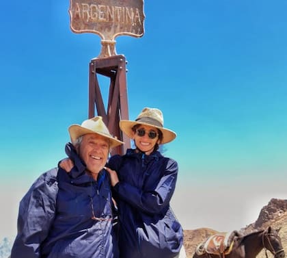 Pioneros argentinos crean un queso único premiado en el mundo 26 Pese al trabajo intenso del tambo, cada verano se toman un respiro y realizan una cabalgata por Los Andes