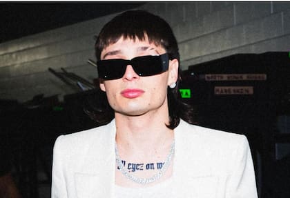 Peso Pluma ha sido relacionado con el cartel de Sinaloa