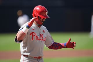 Petco Park vuelve a ser el patio de Schwarber en el 3-0 de los Filis sobre los Padres
