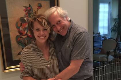 Peter junto a Rachel, el día que se conocieron (Foto Facebook Peter Ellenstein)