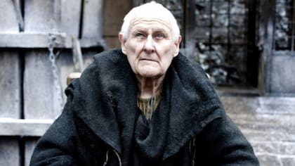 Peter Vaughan interpretaba a Maestre Aemon Targaryen en GOT