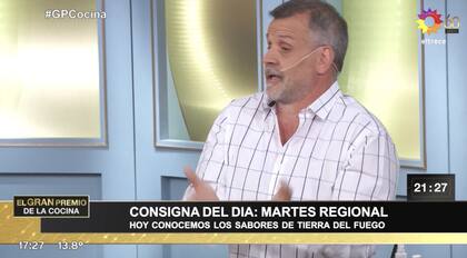 Petersen hizo sonrojar a la conductora al definirla como "indomable".