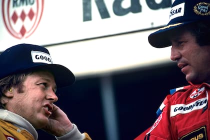 Peterson y Mario Andretti, compañeros de Lotus en 1978: fueron subcampeón (post mortem) y campeón