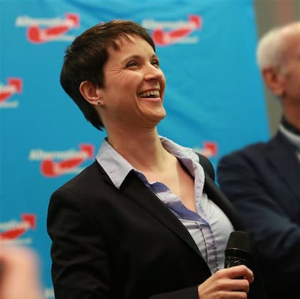 Petry, tras las últimas elecciones regionales, que significaron un avance para el AfD