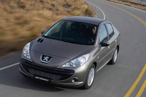 Peugeot 207 Compact con 28.240 unidades