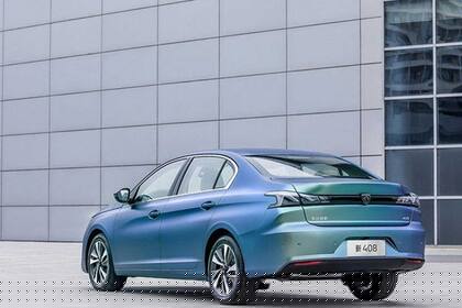 Peugeot presentó el nuevo 408