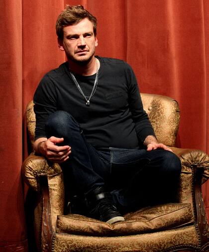 Pfening acaba de debutar como director con Caíto y ahora regresa a la pantalla chica