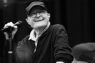 Phil Collins salió de gira con Genesis y su estado causó preocupación entre sus fans