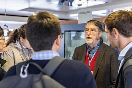 Cómo ve a la economía argentina un ganador del Premio Nobel - Image 3