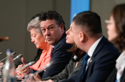 Philippe Leclerc, Director de la Oficina Regional de ACNUR para Europa, habla durante el evento de alto nivel «Situación de los refugiados en Ucrania: acceso a los derechos», uno de los debates del Foro Mundial sobre los Refugiados 2023