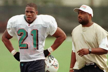 Phillips, durante su fugaz paso por Miami Dolphins