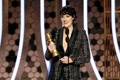 Phoebe Waller-Bridge sigue con su buena racha de los Emmy: aquí recibiendo su premio a la mejor actriz de comedia por Fleabag