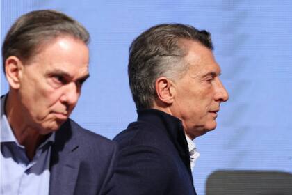 Pichetto: "Hoy la demanda es incontenible por un conjunto de problemas estructurales. Por ejemplo, ¿cómo puede ser que 400.000 venezolanos estén todos trabajando? Si cuando llegaron no conocían las calles de Buenos Aires. Es un ejemplo que nos tiene que permitir reflexionar"