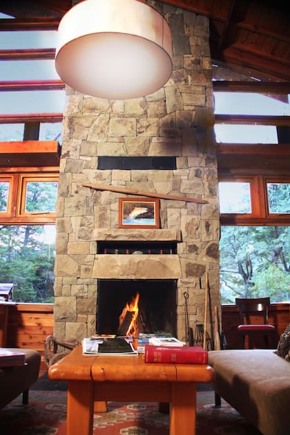 Piedra y madera son la base de la construcción de El Aura