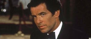 Amó con el corazón pero la vida le pegó duro: las dos muertes que marcaron para siempre a Pierce Brosnan